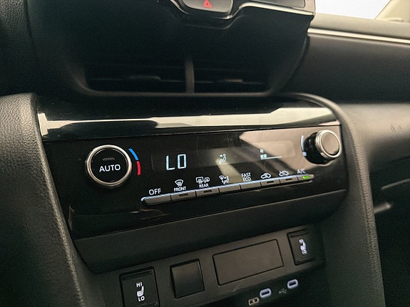 Toyota Yaris Cross 17 of 26