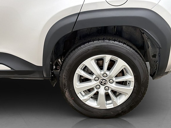 Toyota Yaris Cross 24 of 26