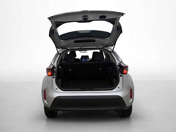 Toyota Yaris Cross 8 of 26