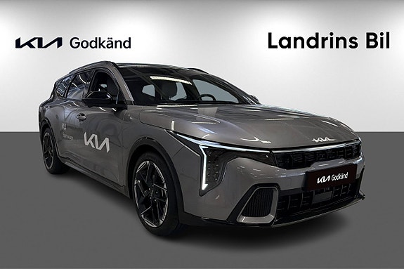 Kia K4 3 of 18