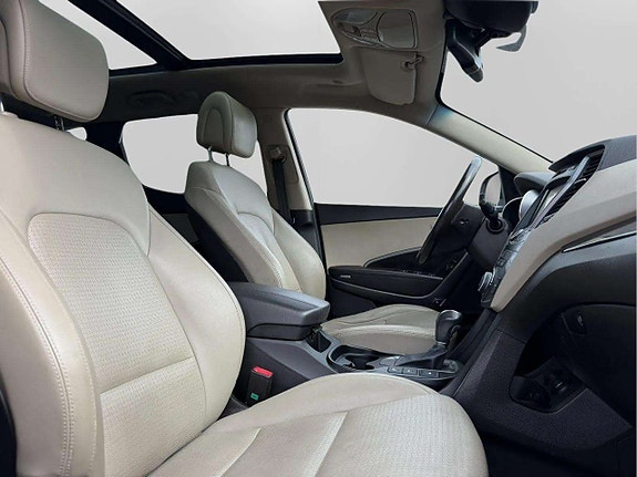 Hyundai Santa Fe 18 of 19