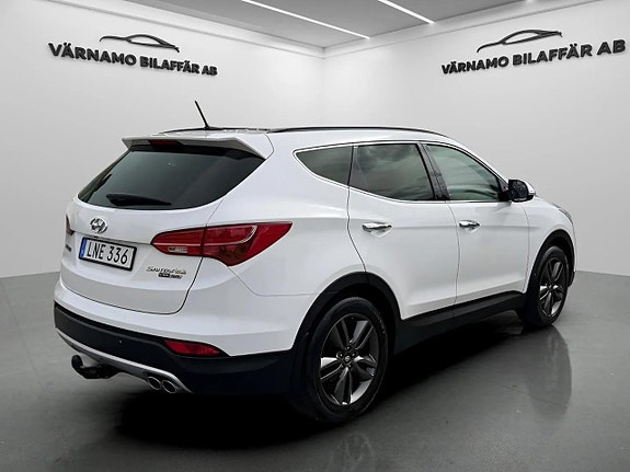 Hyundai Santa Fe 4 of 19