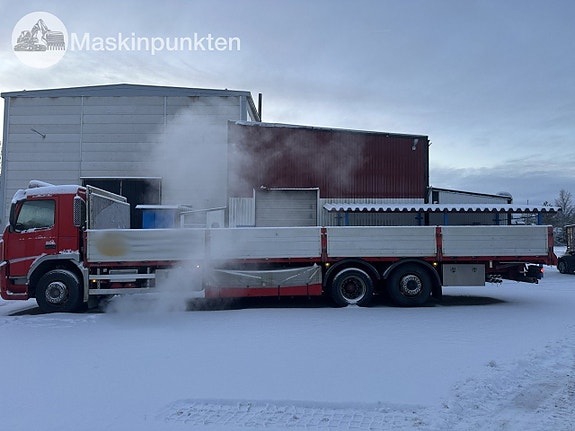 Volvo FM 9 6x2 flakbil 8 of 27