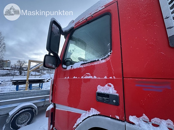 Volvo FM 9 6x2 flakbil 9 of 27
