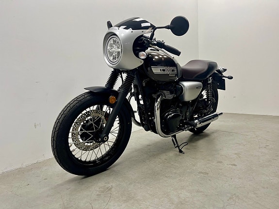 Kawasaki W800 Café 4 of 7