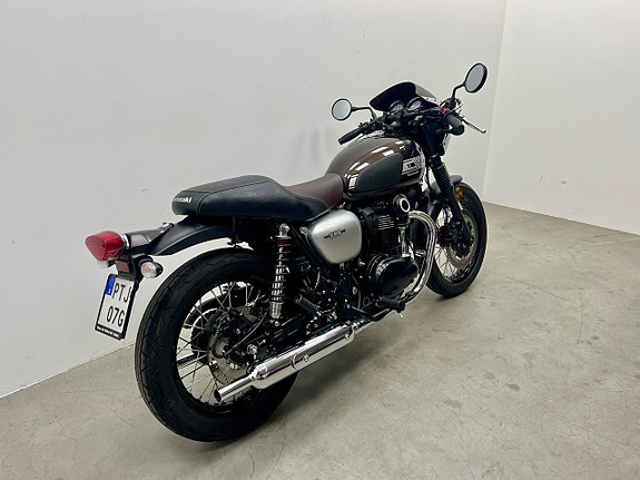 Kawasaki W800 Café 7 of 7