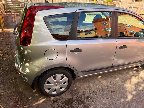 Nissan Note 3 of 5