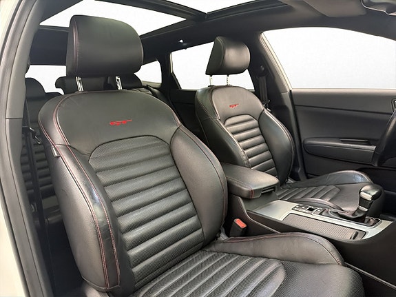 Kia Optima 14 of 30