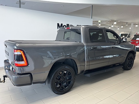 Dodge RAM 1500 4 of 23