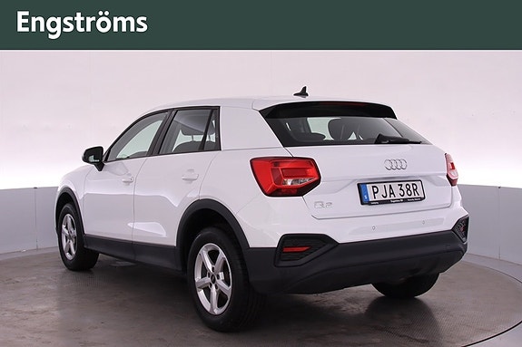 Audi Q2 4 of 18