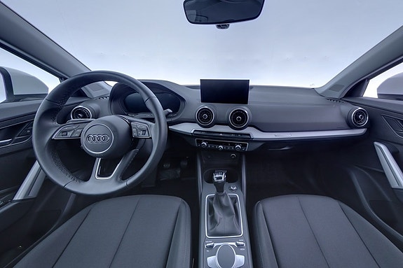 Audi Q2 7 of 18