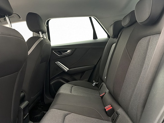 Audi Q2 16 of 29