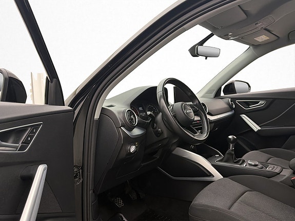 Audi Q2 28 of 29