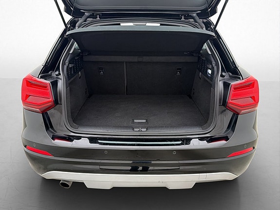 Audi Q2 8 of 29