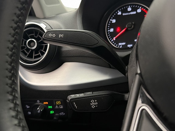 Audi Q2 22 of 29