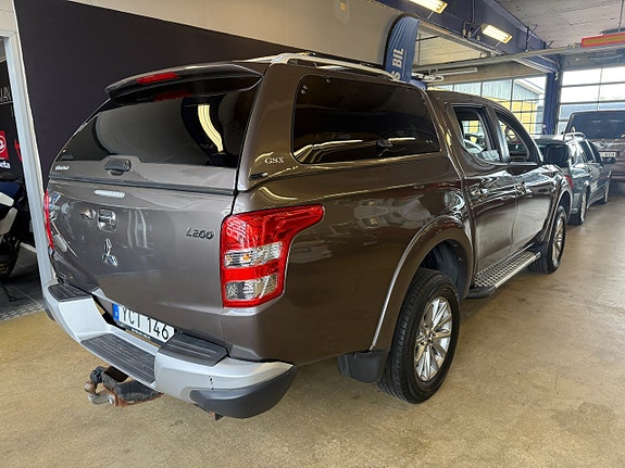 Mitsubishi L200 4 of 17