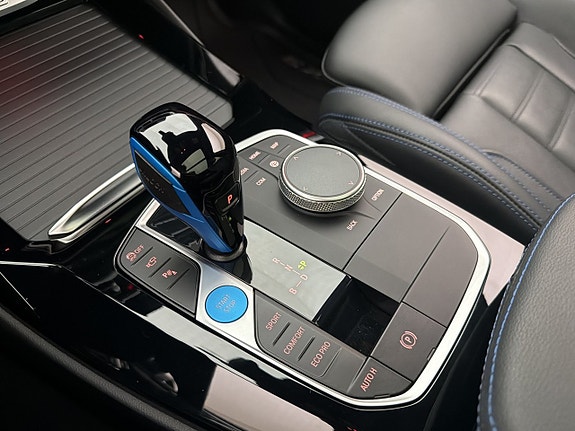 BMW X3 23 of 30