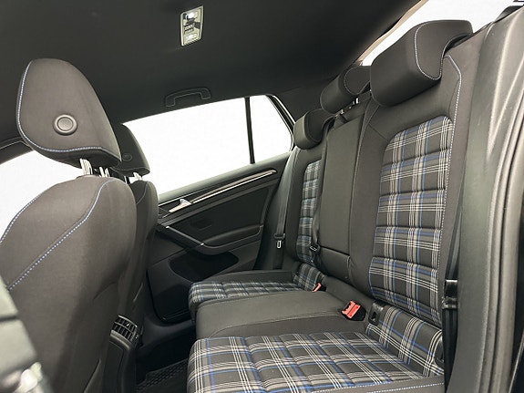 Volkswagen Golf I 16 of 30