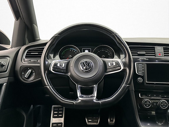 Volkswagen Golf I 13 of 30