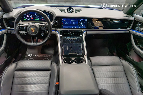 Porsche Panamera 4 23 of 30