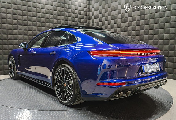 Porsche Panamera 4 5 of 30