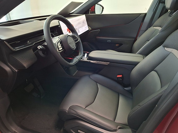 Mazda CX-6e 5 of 9