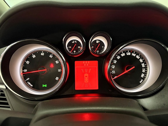 Opel Zafira Tourer 17 of 28