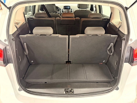 Opel Zafira Tourer 14 of 28