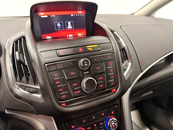 Opel Zafira Tourer 20 of 28