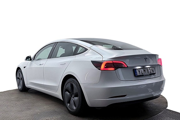 Tesla Model 3 8 of 30