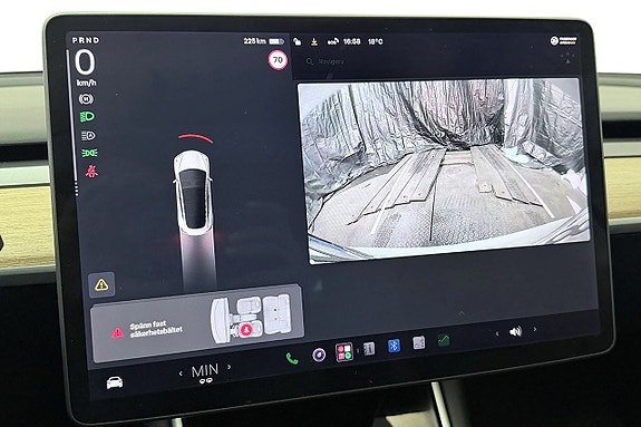Tesla Model 3 21 of 30