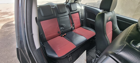 Ford Fiesta 15 of 30