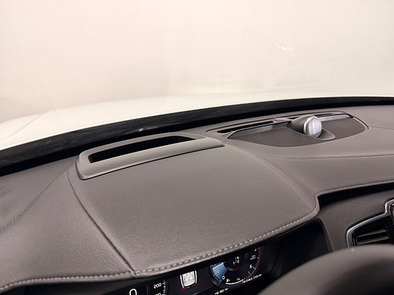 Volvo XC90 23 of 30