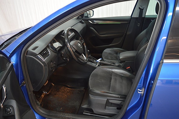 Skoda Octavia Scout 7 of 20