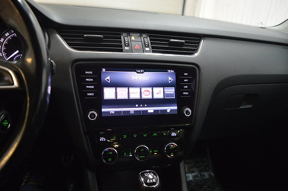 Skoda Octavia Scout 11 of 20