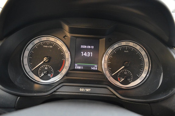 Skoda Octavia Scout 8 of 20