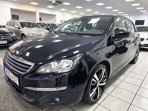 Peugeot 308 2 of 17