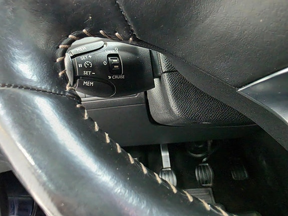 Peugeot 308 16 of 17