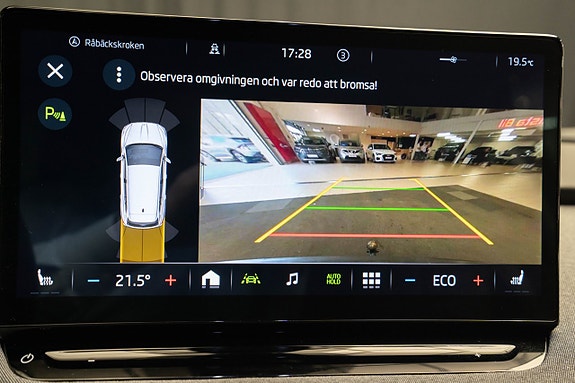 Skoda Enyaq 12 of 24