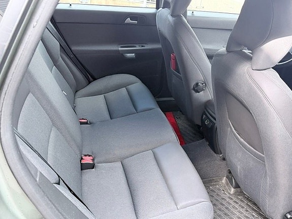 Volvo V50 6 of 10