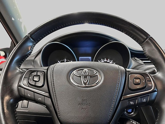 Toyota Avensis 14 of 20