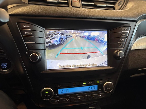 Toyota Avensis 16 of 20