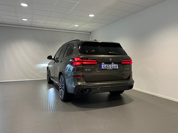 BMW X5 15 of 16