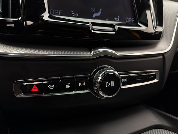 Volvo XC60 26 of 30
