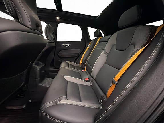 Volvo XC60 28 of 30