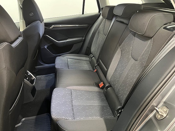 Skoda Octavia 22 of 23