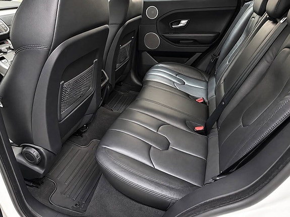 Land Rover Range Rover Evoque 9 of 13
