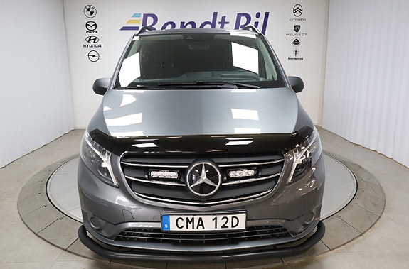 Mercedes-Benz Vito 119 2 of 24
