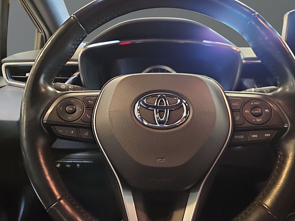 Toyota Corolla 11 of 15