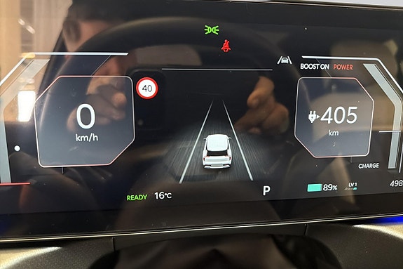 Kia EV9 10 of 21